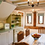 Kitchen - Chocolat Cottage